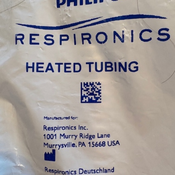Respironics Heated Tubing 15MM- (Set of 2) - Picture 2 of 6